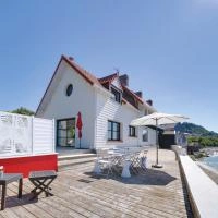 Clôture aluminium Aluclin panneau décor Fougère RAL 9016